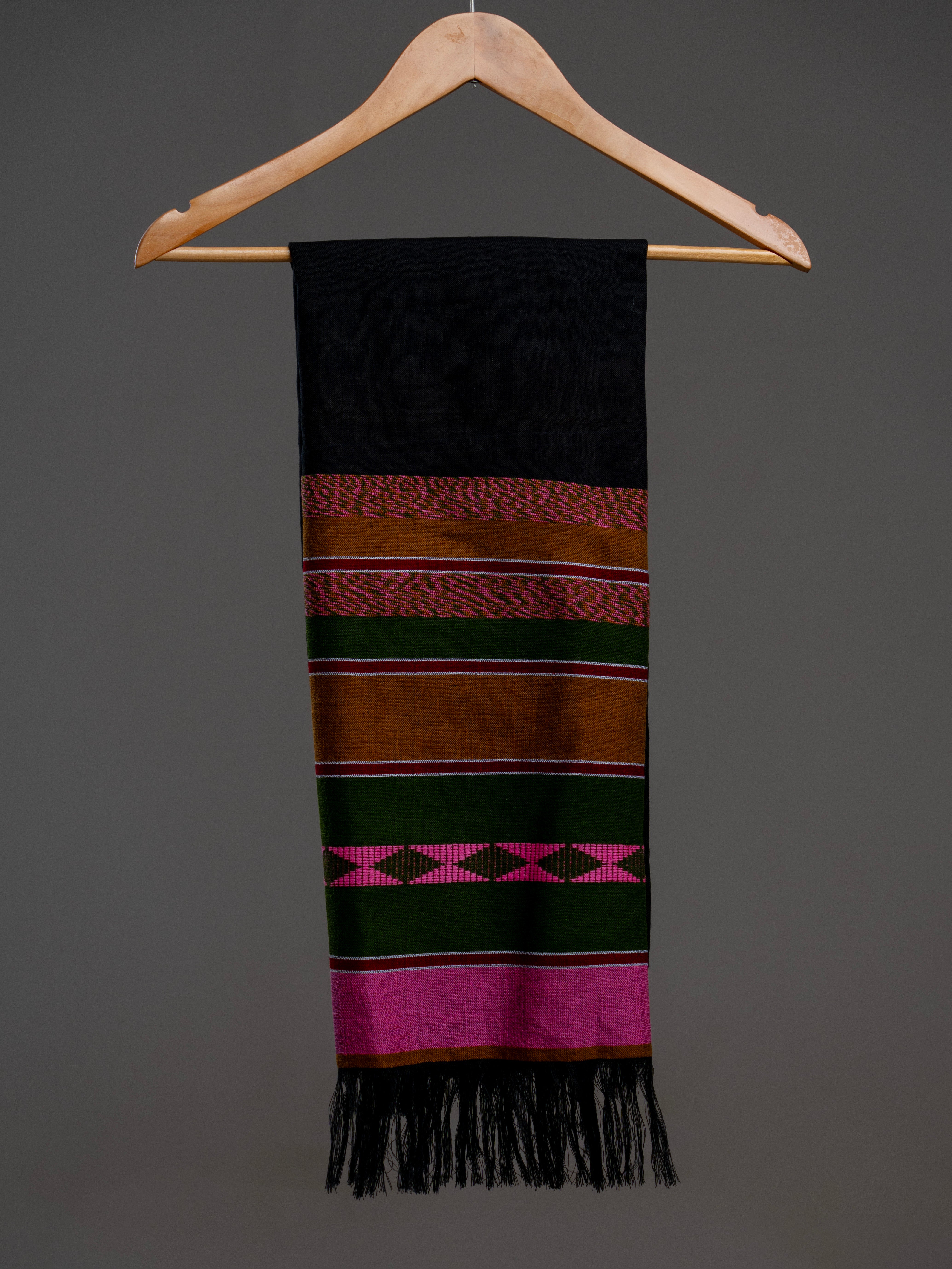 Handwoven Scarf l Black