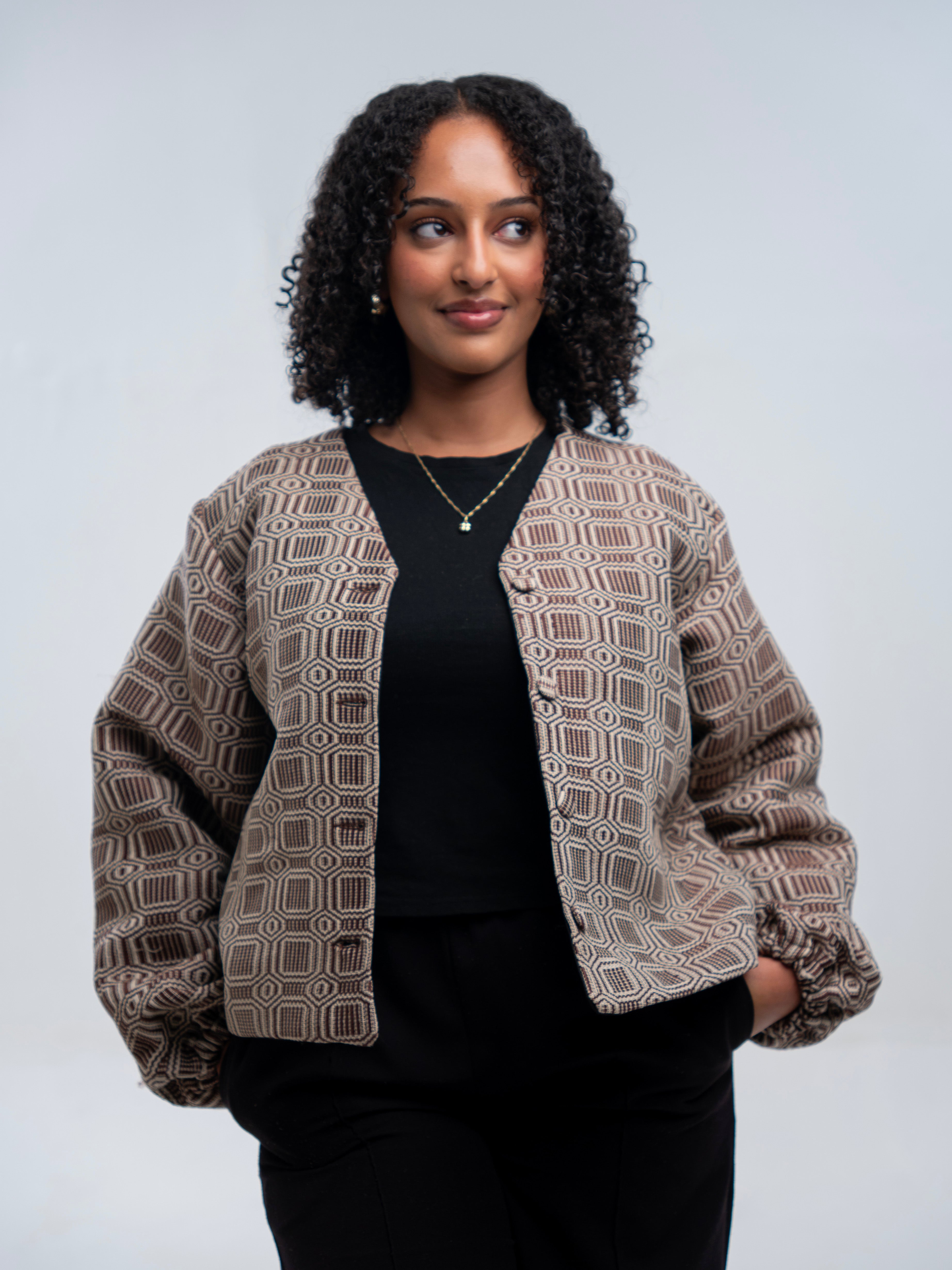 Tilet Cardigan l Crop l Brown